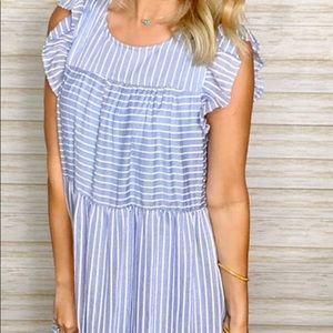 NWOT Sleeveless maxi dress sz M